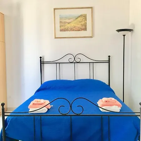 Le Casette Di Laura בית נופש *