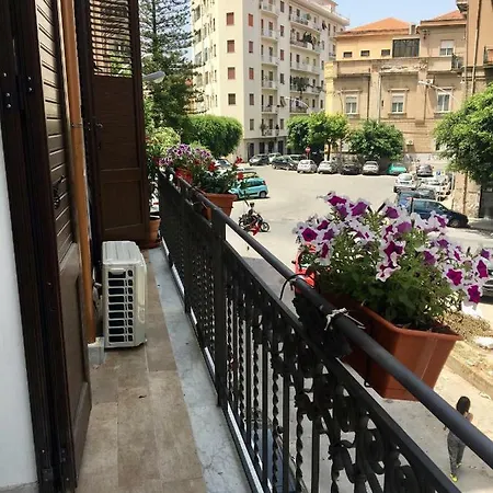 Le Casette Di Laura Holiday home Palermo